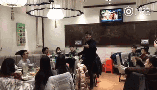 燃到爆！这群大学生彻底火了，网友：这才是青春该有的样子！