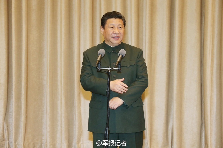 习近平春节前夕视察看望驻西安部队(组图)