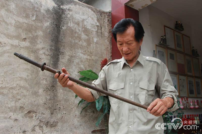 老人借钱购日军侵华物证 建博物馆引2万人参观