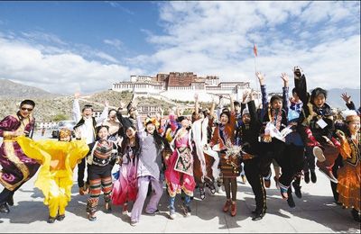 西藏跨越发展 彰显国家力量