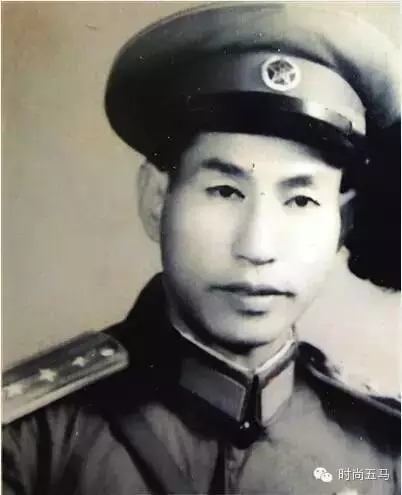 父辈的号角：抗战老兵杨胜义一家三代接力从军