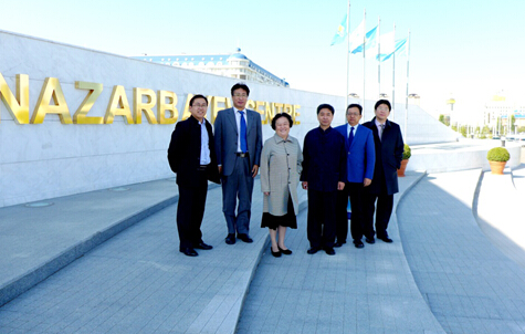 蓝迪国际智库项目代表团访问哈萨克斯坦