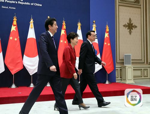 总理访韩全镜头|总理的七个“微表情”