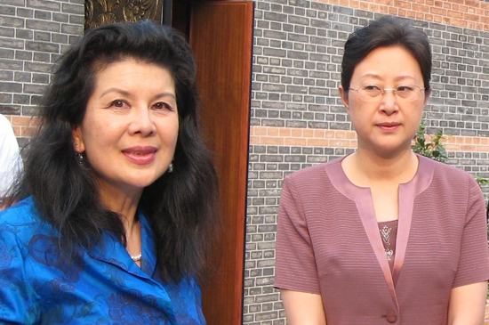 湖南官员母女涉侵权出版“中国辛德勒”传记，后人发公开信谴责