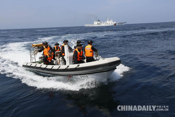 中国海警首次访韩并与韩海警开展海上联演