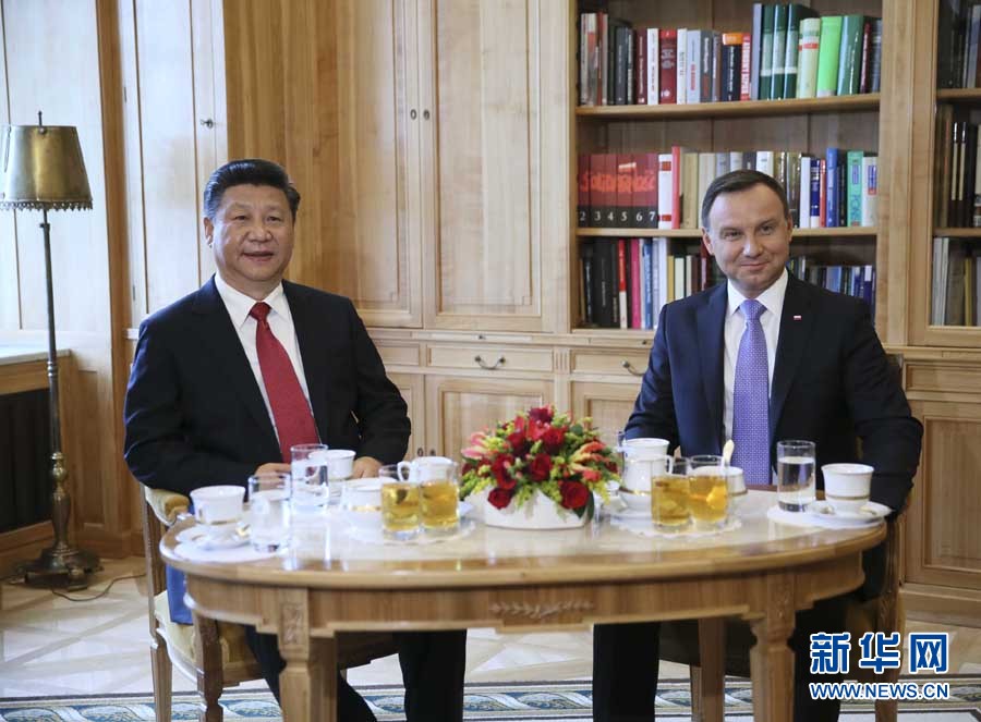 习近平同波兰总统杜达举行会谈
