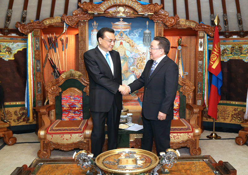 李克强会见蒙古国总统额勒贝格道尔吉