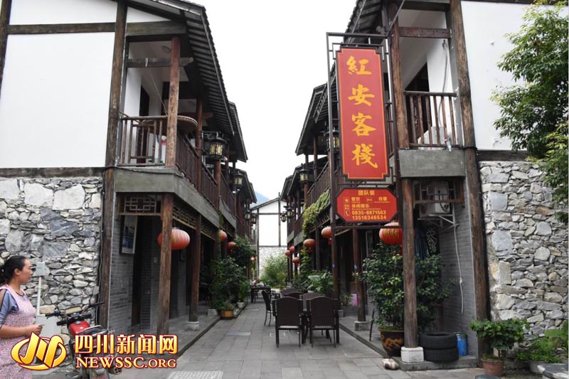 【网络媒体“走转改”】安顺场农民“腰包”鼓起来 昔日红色土地走上奔康“快车道”