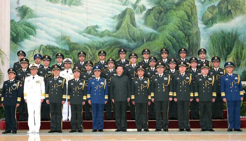 中央军委联勤保障部队成立大会在京举行 习近平授予军旗并致训词