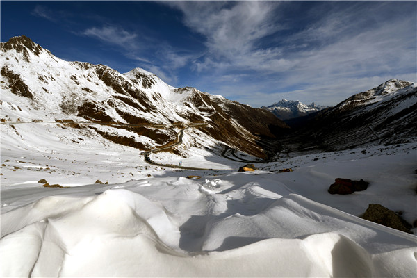 【镜头·长征路上】雪山草地铸丰碑