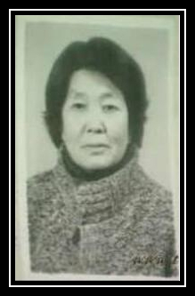 法轮功头目李洪志母亲病亡(图)