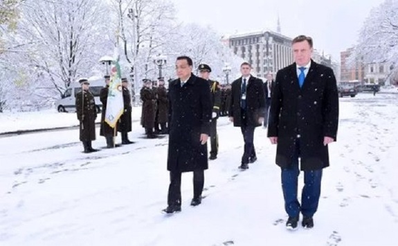 中国总理首访拉脱维亚：瑞雪兆“双赢”