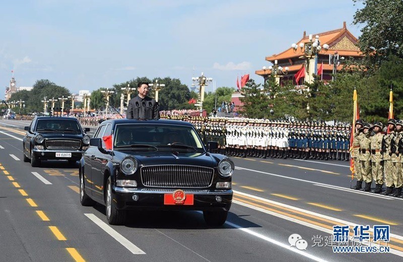 歼十五战斗机中的习近平