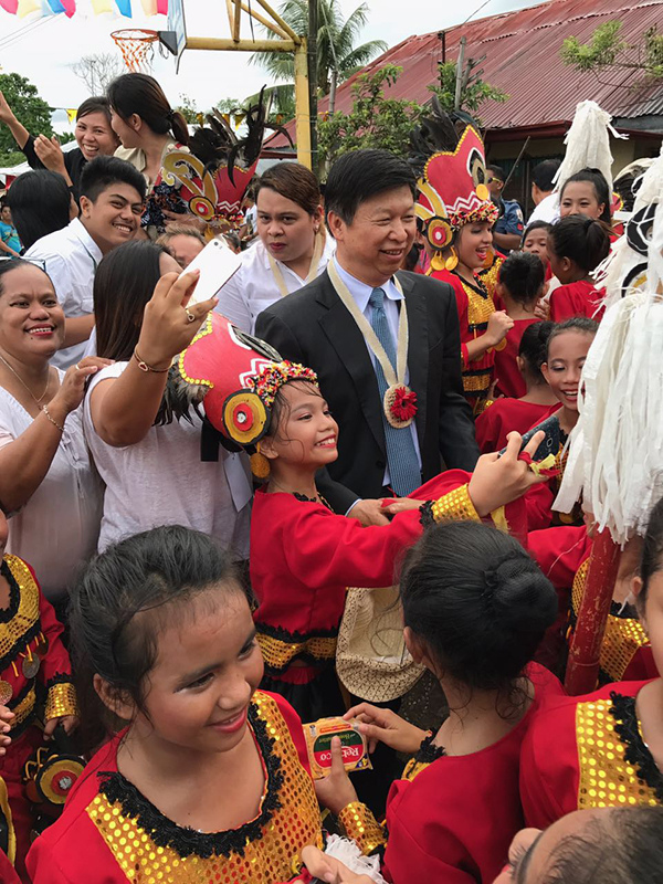 中联部部长今年首访选菲律宾，杜特尔特关注中共治国理政经验