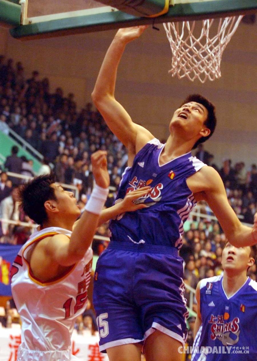 姚明当选新一届中国篮协主席 组图盘点他的光辉岁月