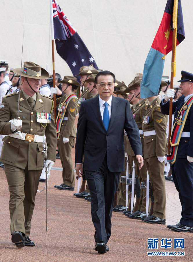 李克强出席澳大利亚总理特恩布尔举行的欢迎仪式