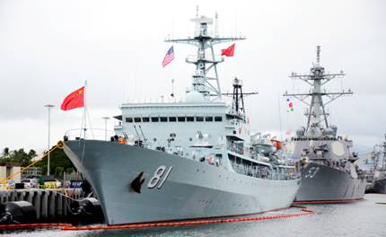 中国日报专访海军大连舰艇学院院长严正明少将