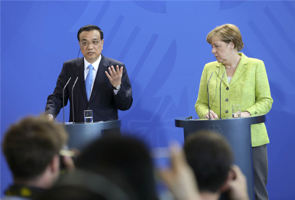 李克强说服默克尔公开表态：德国支持欧盟履行中国入世议定书第15条义务