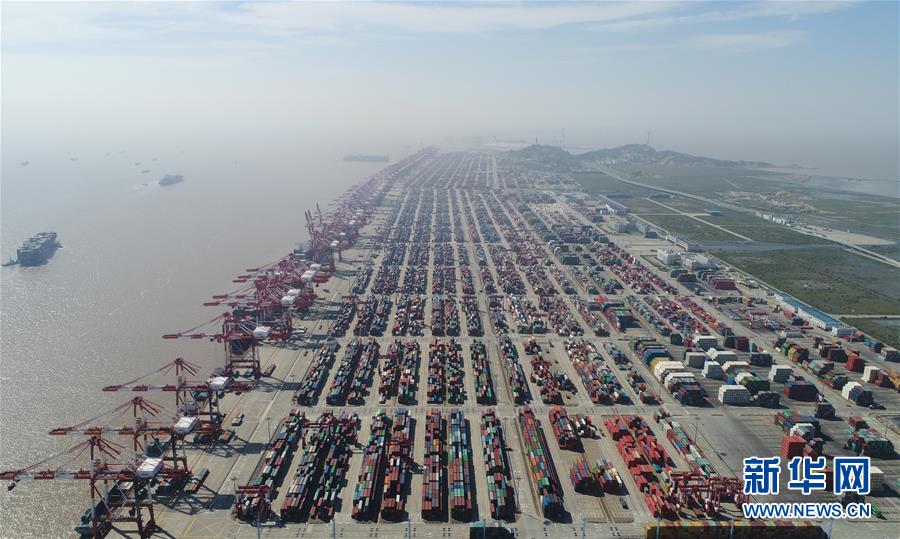 【砥砺奋进的五年·重大工程】中国港口：由大到强 联通世界