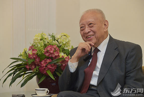 董建华接受专访：“一国两制”是香港未来发展最大优势