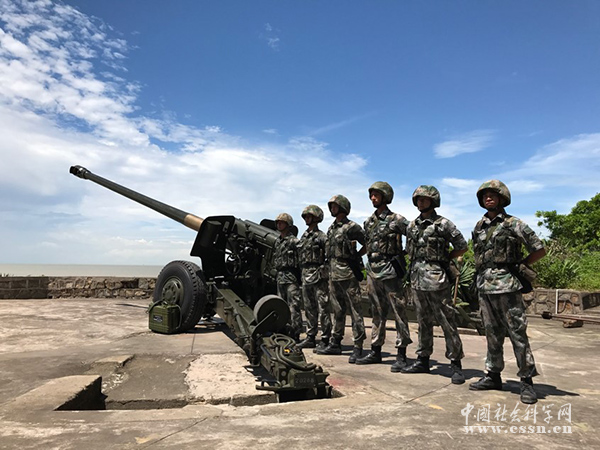 【同心共筑强军梦】那些钢浇铁铸守卫海防线的身影