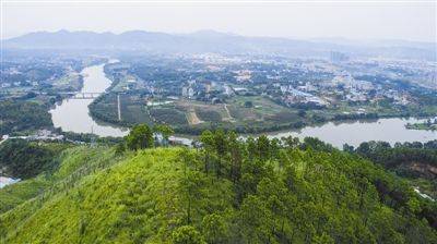 毛泽东为何夸此处“风景这边独好”