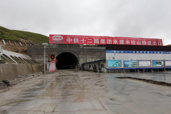 西藏米拉山隧道工程70%已完工 开通后将成世界海拔最高公路特长隧道
