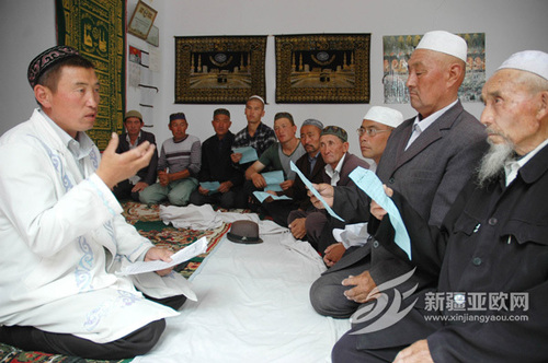 围绕总目标 新疆再出发｜【图说】新疆之宗教和谐篇