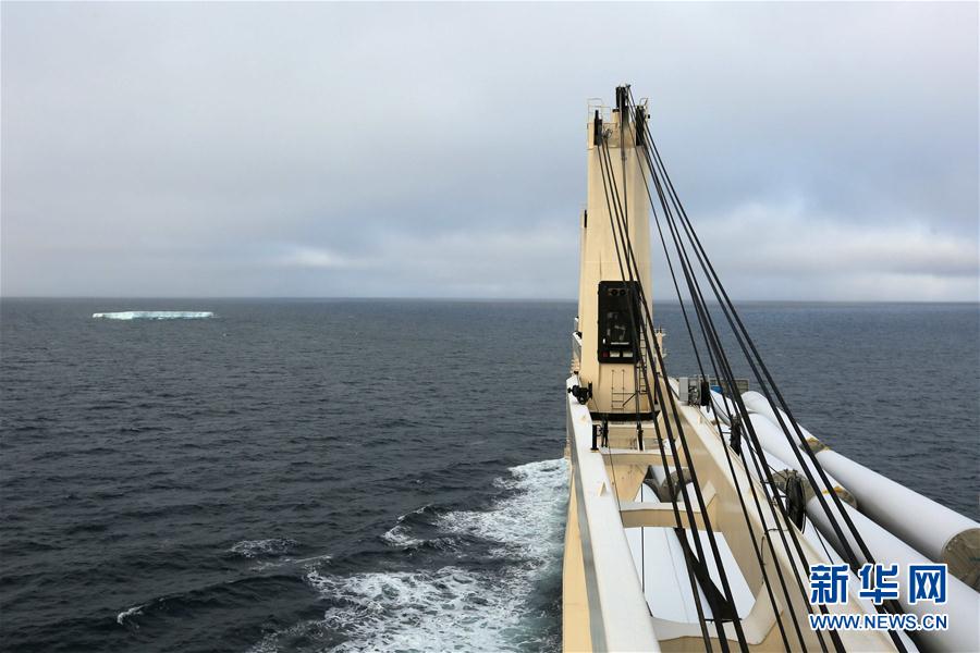 今年航行北极中国商船全部通过最险难航段