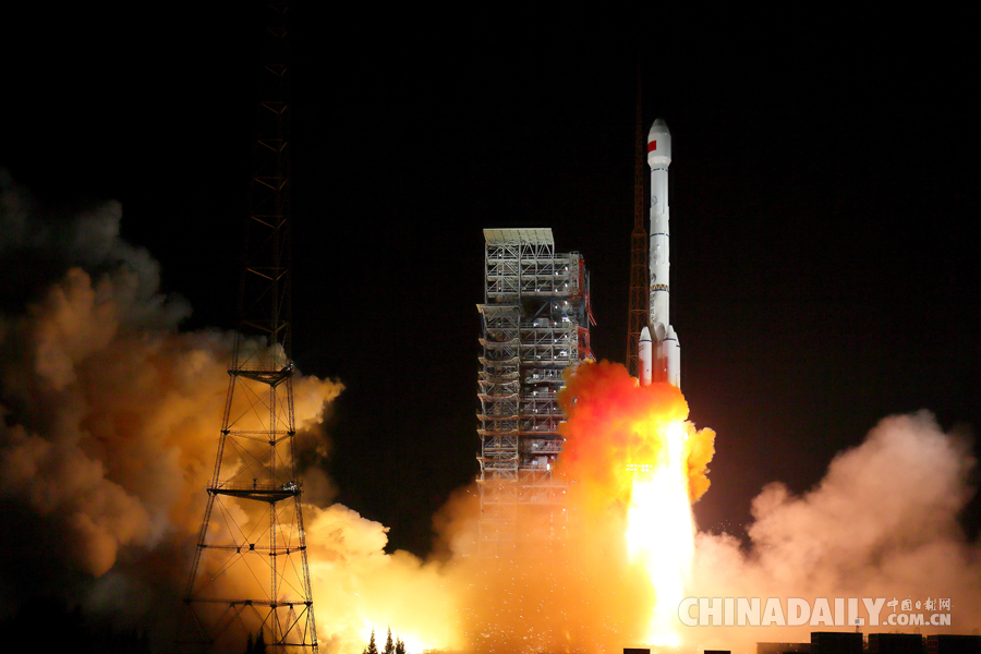 中国“一箭双星”成功发射北斗三号卫星