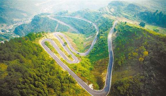 [领航新征程]重庆这个小山村如何修出“最美乡村公路”