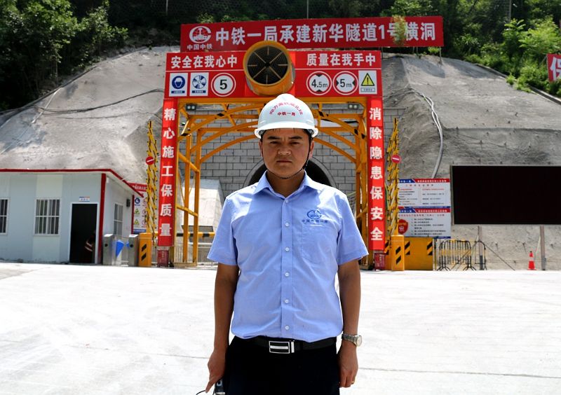 段良军：辗转大半个中国 匠心演绎砺剑人生