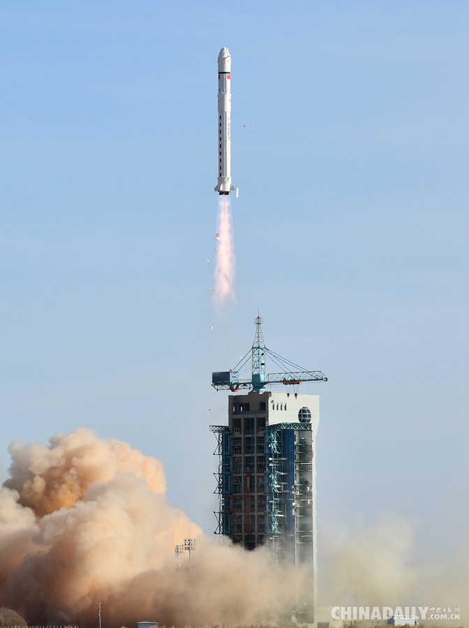 我国成功发射首颗电磁监测试验卫星“张衡一号”