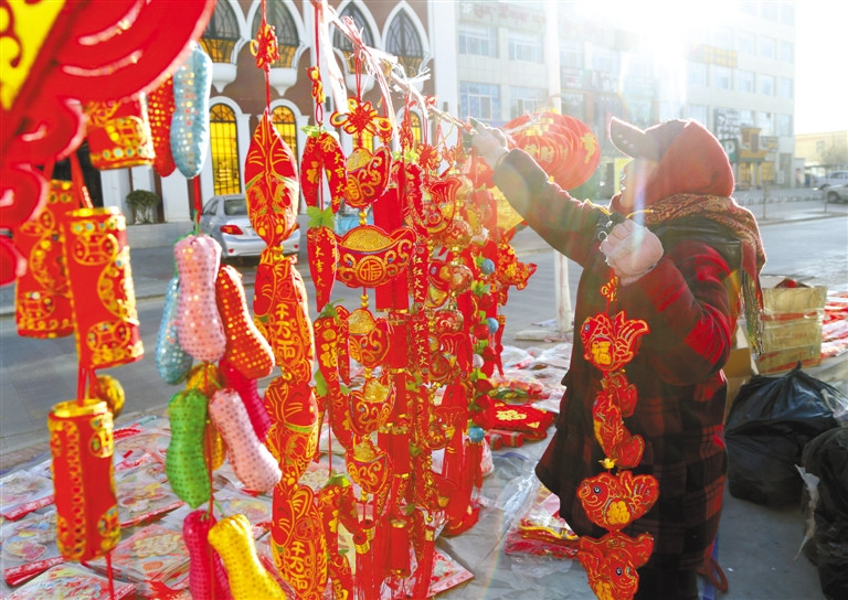 在春节、藏历新年到来之际 年到雅砻情到家