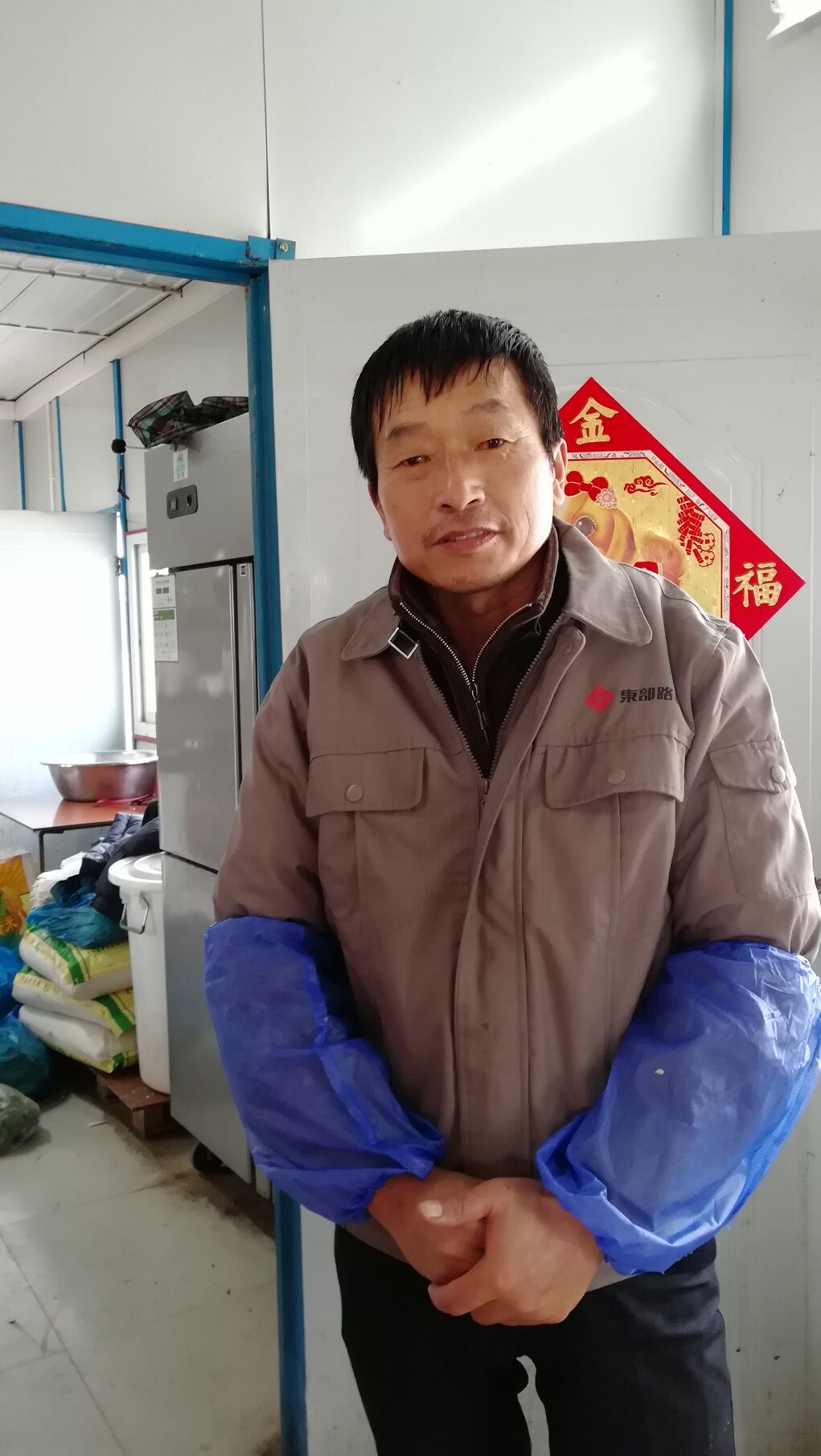 【新春走基层】除夕，他们坚守在工地，热闹的感觉和老家一样