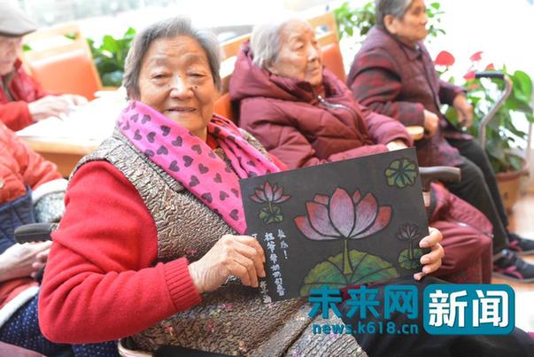 【新春走基层·暖冬行动】小志愿者的大心愿:为养老院的爷爷奶奶献上别样