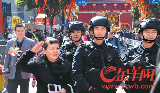 【中国梦·践行者】舍小家顾大家特警连续五年春节值守一线守卫群众安全