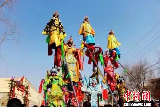 河北邢台新春文化庙会引“万人空巷”(图)