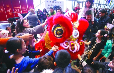 极具感染力的文化自信——外国人士眼中的中国春节