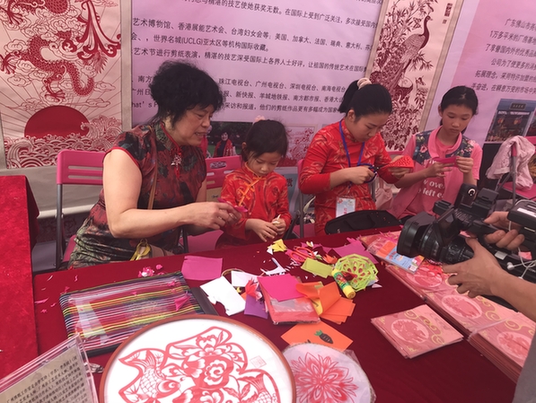 女性“匠心”创意手工作品展在广州举办