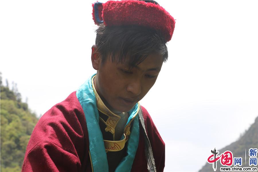 错那县勒门巴民族乡：独一无二“勒仓莲” 乡民致富好帮手