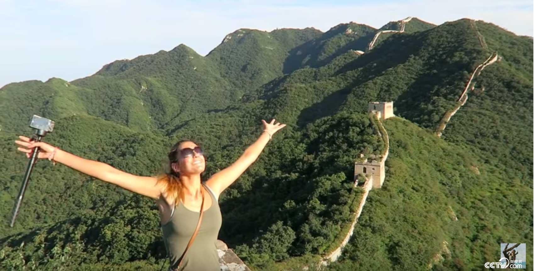 美国姑娘一年游中国十城 惊呼美媒“错得离谱”