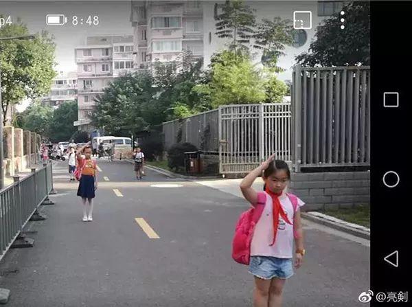 我是祖国的孩子，今天我们这样爱国！