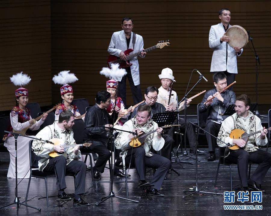 上海合作组织成员国艺术节在京开幕