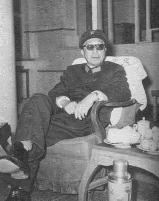 穿35元衣服，喂饱8亿人！这个中国专家又在迪拜沙漠种出了水稻