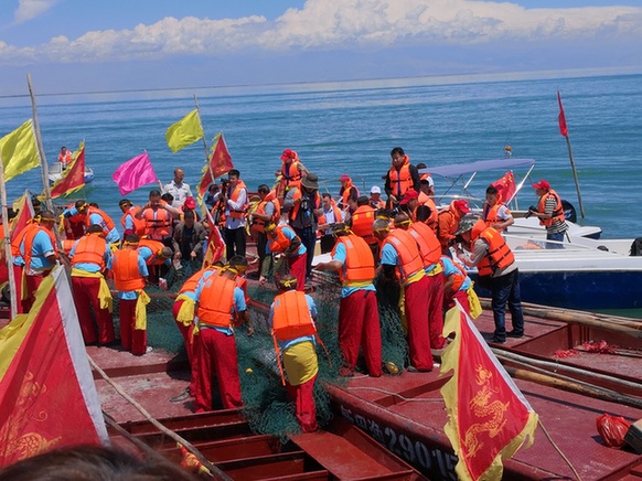 中国·博斯腾湖第十届捕鱼节开幕