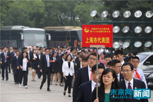 立鸿鹄志做奋斗者 新青年生逢强国时代肩负强国使命