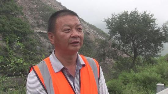 房山山体崩塌前的“十分钟奇迹” 他怎么做到的？