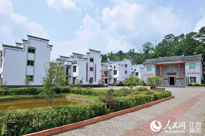 江西瑞金：红军第一村变身脱贫攻坚示范村