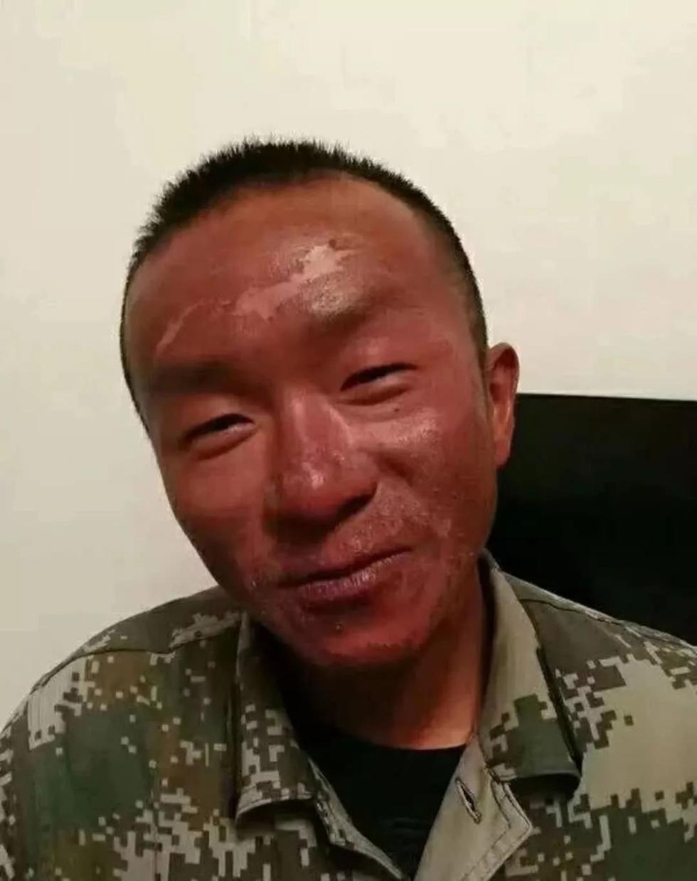 一组来自西藏墨脱军人的照片，刚看第一张就泪目…